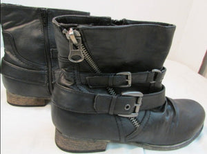 Carlos by Carlos Santana Black Ankle Boots