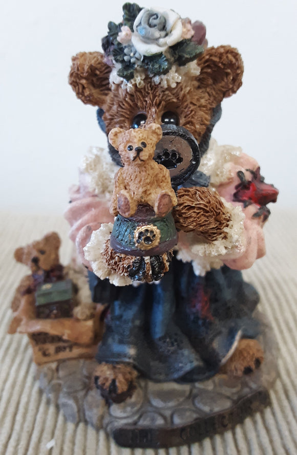 Boyds Bears - The Collector