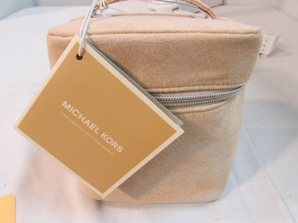 Michael Kors Jet Train Case Beige - NWT