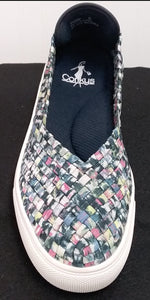 Corkys "Pump" Woven Elastic Memory Foam Flat