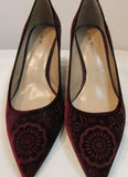 Ron White "Marium Laser" Wine Embossed Velvet Pump