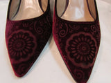 Ron White "Marium Laser" Wine Embossed Velvet Pump