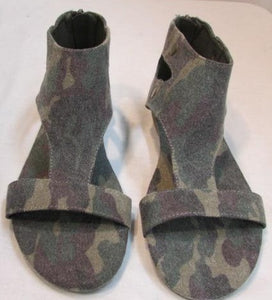 Boutique by Corkys "Ohana" Camo Sandal