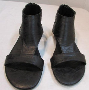 Boutique by Corkys "Ohana" Black Sandal