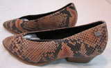 Musse & Cloud "Teva" Animal Detailed Pointed Toe Slip-On