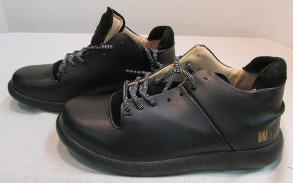 Worldboots B's Black Low Top Sneaker