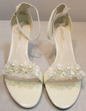Andiamo Lively Pearl Heels