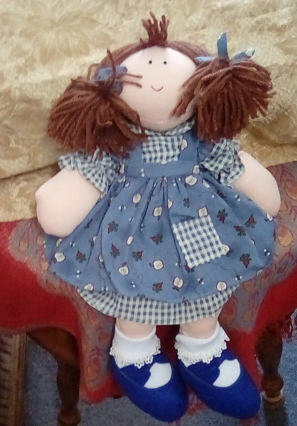 Brenda - Apple Dumpling Time Snuggle Bs Dolls The Boyds Collection LTD