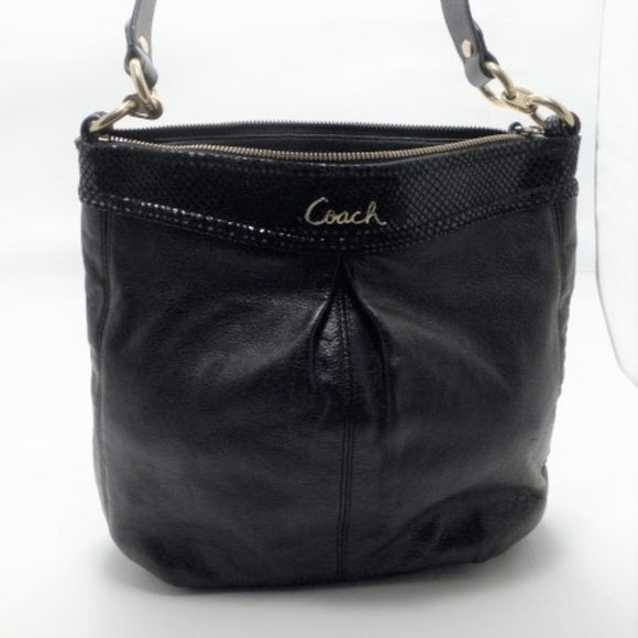 Coach 100% authentic Ashley Signature Hippie Hobo black monogram